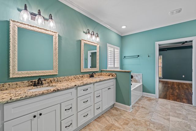 20 Island Oak, Hattiesburg, MS 39402
