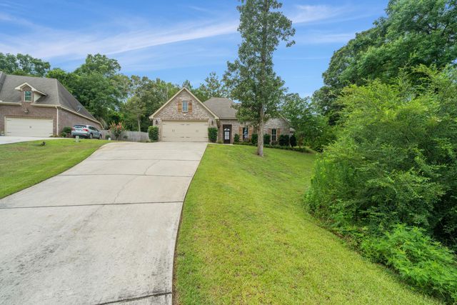 20 Island Oak, Hattiesburg, MS 39402