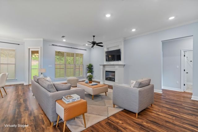 20 Island Oak, Hattiesburg, MS 39402