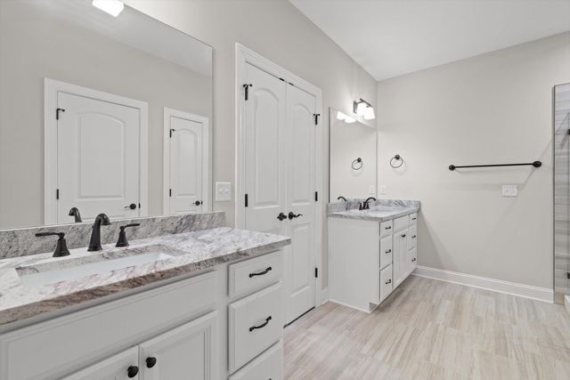 3356 Stone Creek Drive, Chattanooga, TN 37405