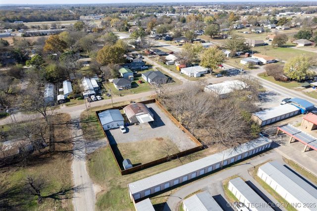 312 Godfrey Avenue, Colbert, OK 74733