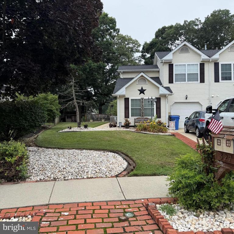 527 DOVER CIR, Glassboro, NJ 08028