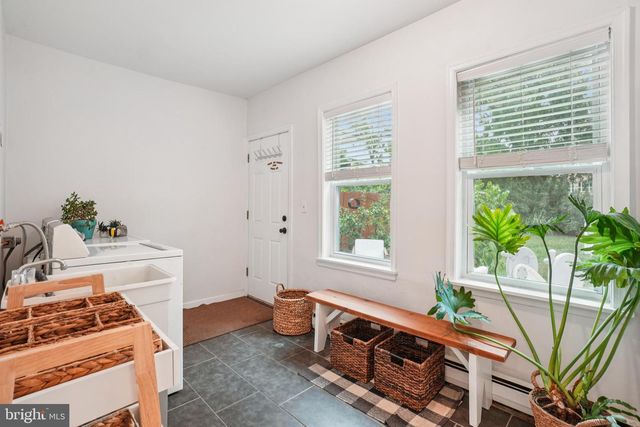 3206 5TH ST SE, Washington, DC 20032
