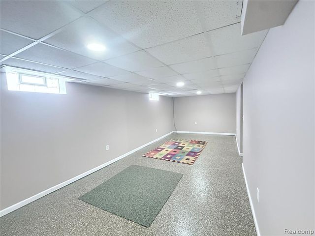 2056 Columbia Road, Berkley, MI 48072