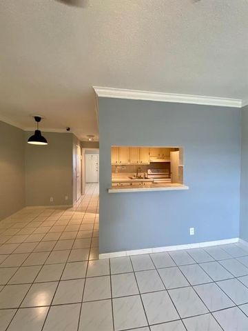 2916 FUNSTON Street 51A, Hollywood, FL 33020