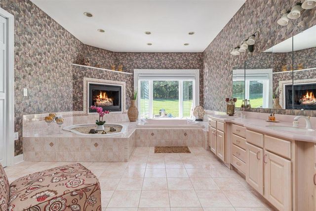 368 Ridge Hollow RD, Edinburg, VA 22824