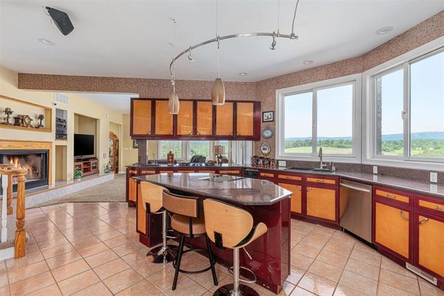 368 Ridge Hollow RD, Edinburg, VA 22824