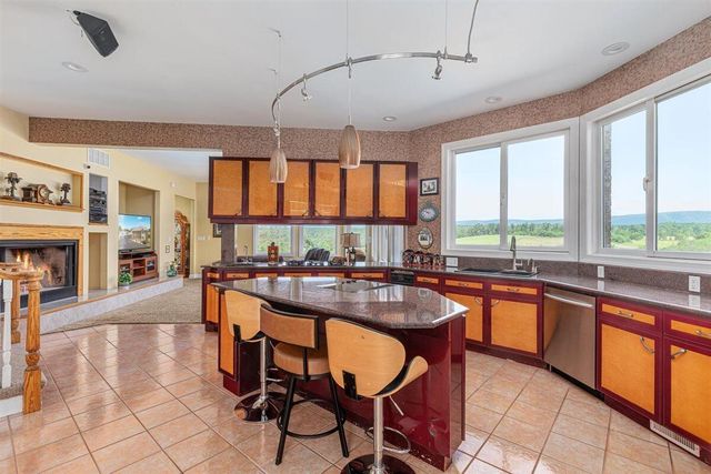 368 Ridge Hollow RD, Edinburg, VA 22824