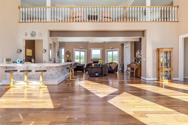 368 Ridge Hollow RD, Edinburg, VA 22824