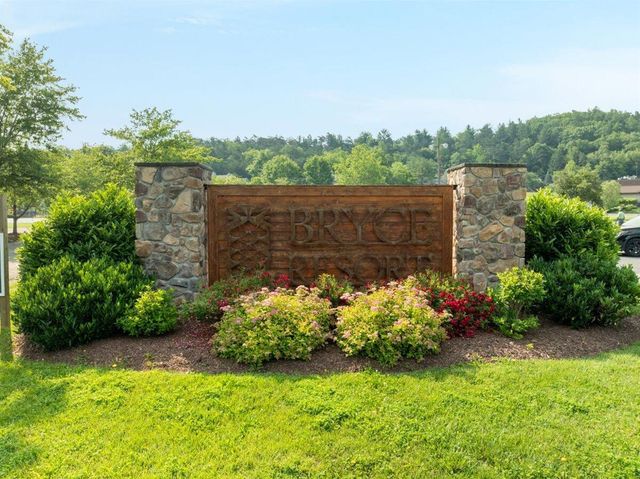 368 Ridge Hollow RD, Edinburg, VA 22824