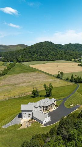 368 Ridge Hollow RD, Edinburg, VA 22824