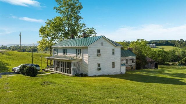 368 Ridge Hollow RD, Edinburg, VA 22824