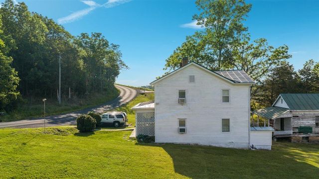 368 Ridge Hollow RD, Edinburg, VA 22824