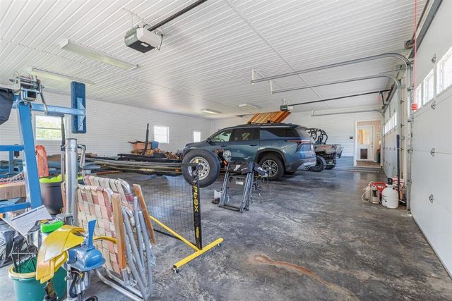 368 Ridge Hollow RD, Edinburg, VA 22824