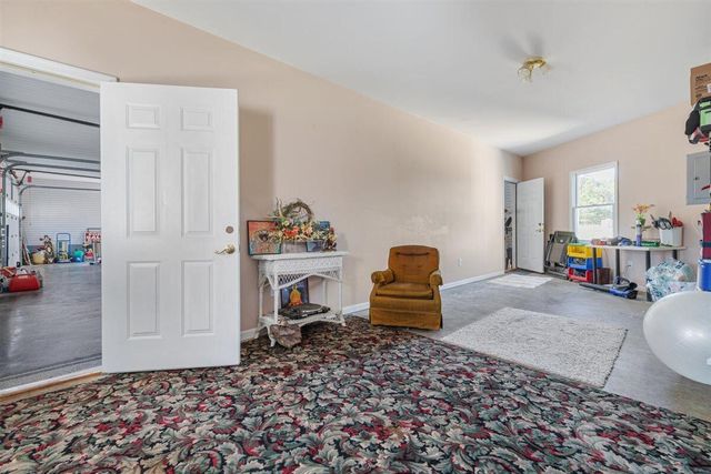 368 Ridge Hollow RD, Edinburg, VA 22824