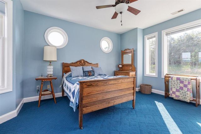 368 Ridge Hollow RD, Edinburg, VA 22824