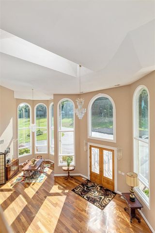 368 Ridge Hollow RD, Edinburg, VA 22824