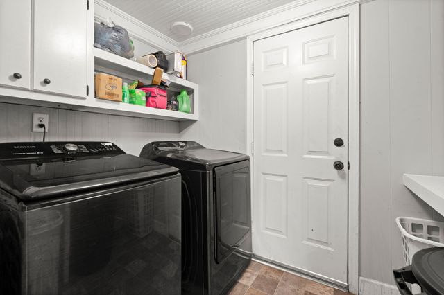 305 Forest Circle, Walterboro, SC 29488