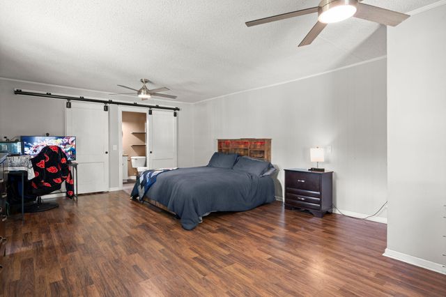 305 Forest Circle, Walterboro, SC 29488