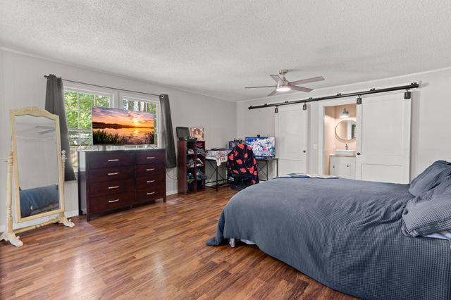 305 Forest Circle, Walterboro, SC 29488