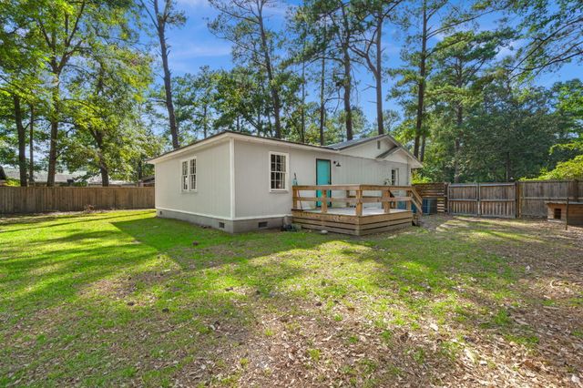 305 Forest Circle, Walterboro, SC 29488