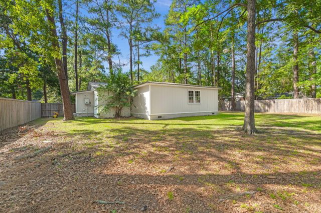 305 Forest Circle, Walterboro, SC 29488