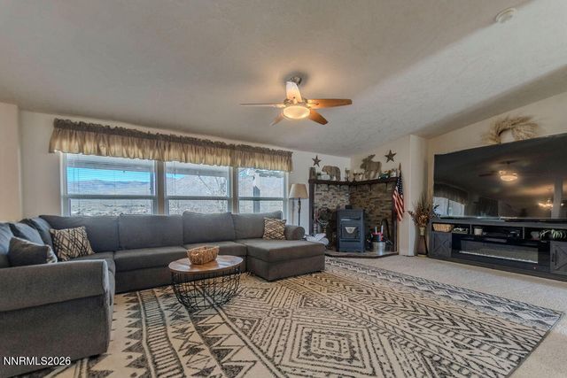 4595 Hackamore Lane, Stagecoach, NV 89429