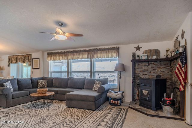 4595 Hackamore Lane, Stagecoach, NV 89429