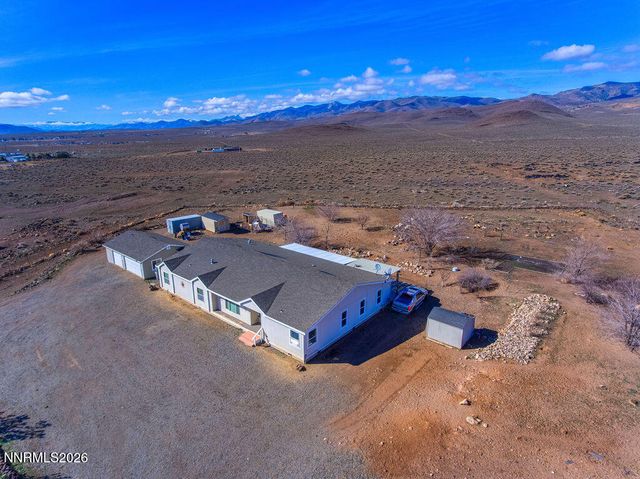 4595 Hackamore Lane, Stagecoach, NV 89429