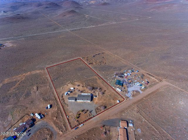 4595 Hackamore Lane, Stagecoach, NV 89429