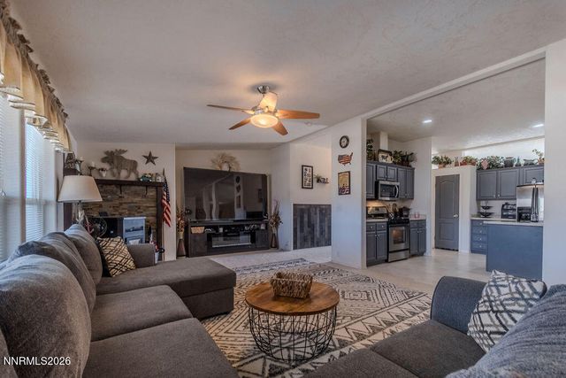 4595 Hackamore Lane, Stagecoach, NV 89429