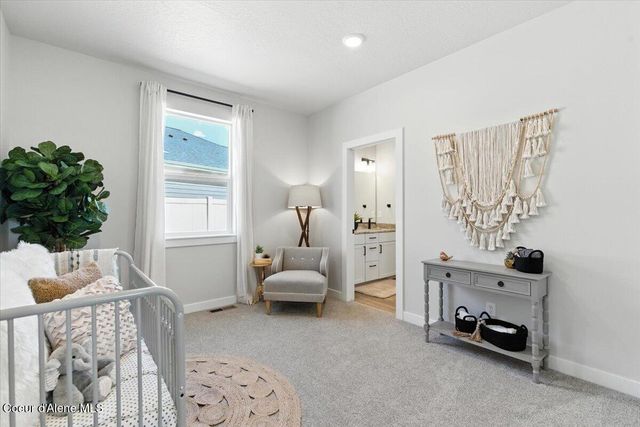 6715 N Alecat St, Coeur D'alene, ID 83815