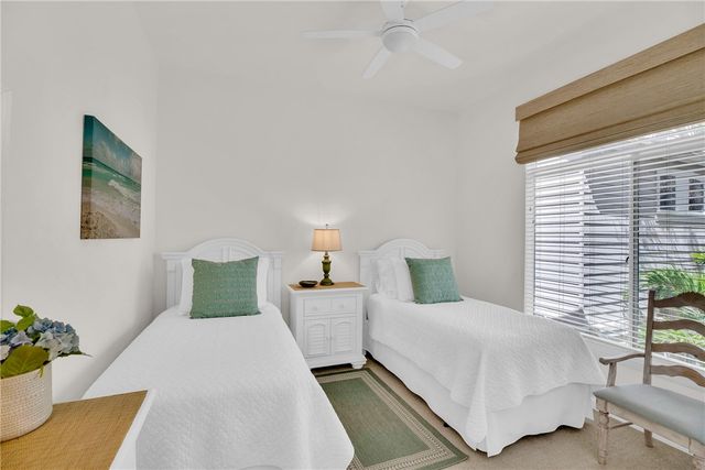 1315 Winding Oaks Circle E 905, Vero Beach, FL 32963