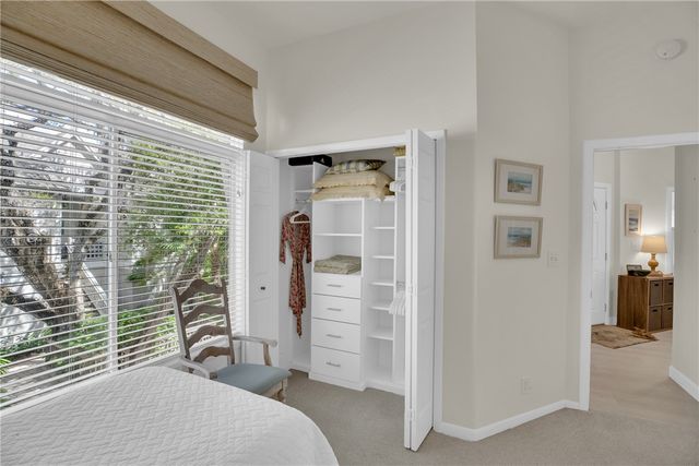 1315 Winding Oaks Circle E 905, Vero Beach, FL 32963