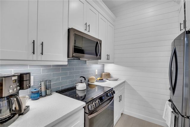 1315 Winding Oaks Circle E 905, Vero Beach, FL 32963