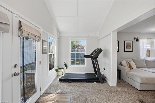 417 Pallets RD, Virginia Beach, VA 23454