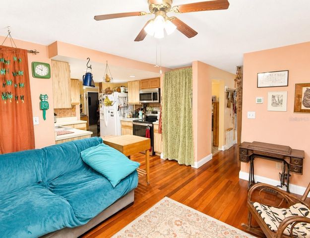 1671 CASTLEWOOD LANE, Palm Harbor, FL 34683