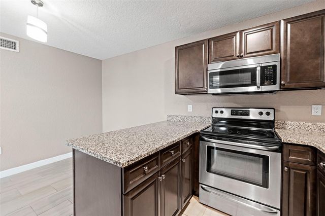 401 MONROE AVENUE B201, Cape Canaveral, FL 32920