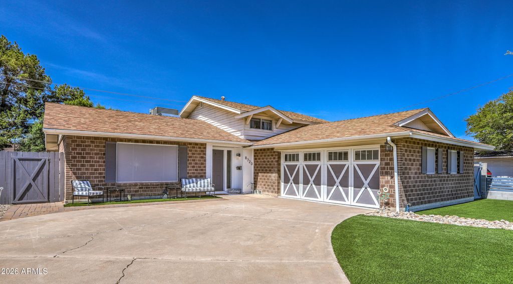 8720 E SAN MIGUEL Avenue, Scottsdale, AZ 85250 — exterior