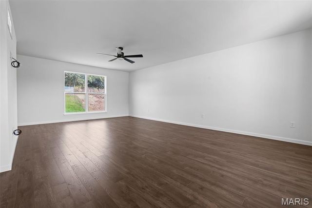 216 Noser Drive, Florissant, MO 63031