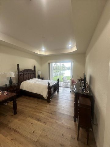 18571 SW 44th St, Miramar, FL 33029
