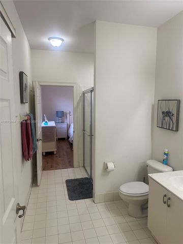 18571 SW 44th St, Miramar, FL 33029