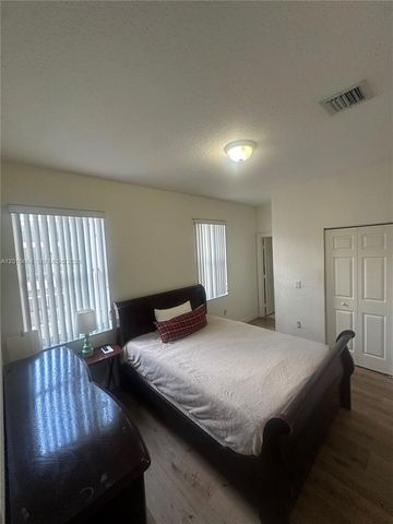 18571 SW 44th St, Miramar, FL 33029