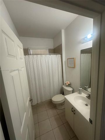 18571 SW 44th St, Miramar, FL 33029