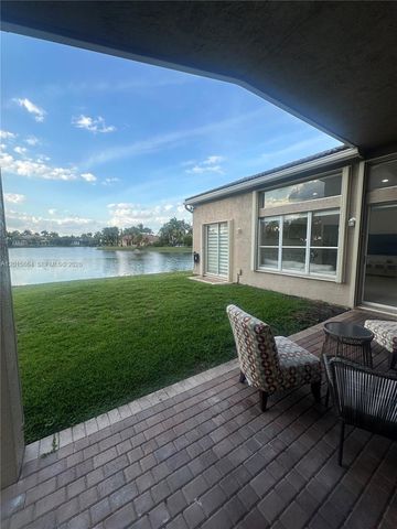 18571 SW 44th St, Miramar, FL 33029