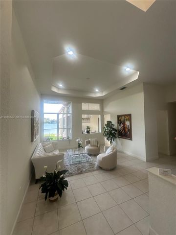 18571 SW 44th St, Miramar, FL 33029