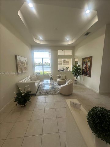18571 SW 44th St, Miramar, FL 33029