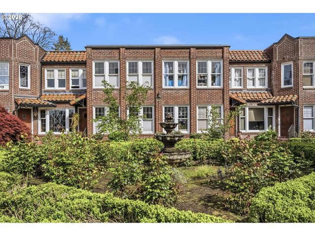 4353 Ne HALSEY St 4, Portland, OR 97213
