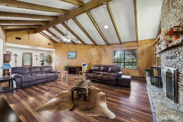 3054 Atkins Lane, Christoval, TX 76935
