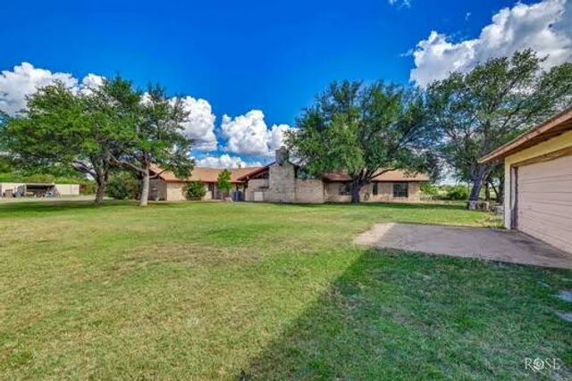 3054 Atkins Lane, Christoval, TX 76935
